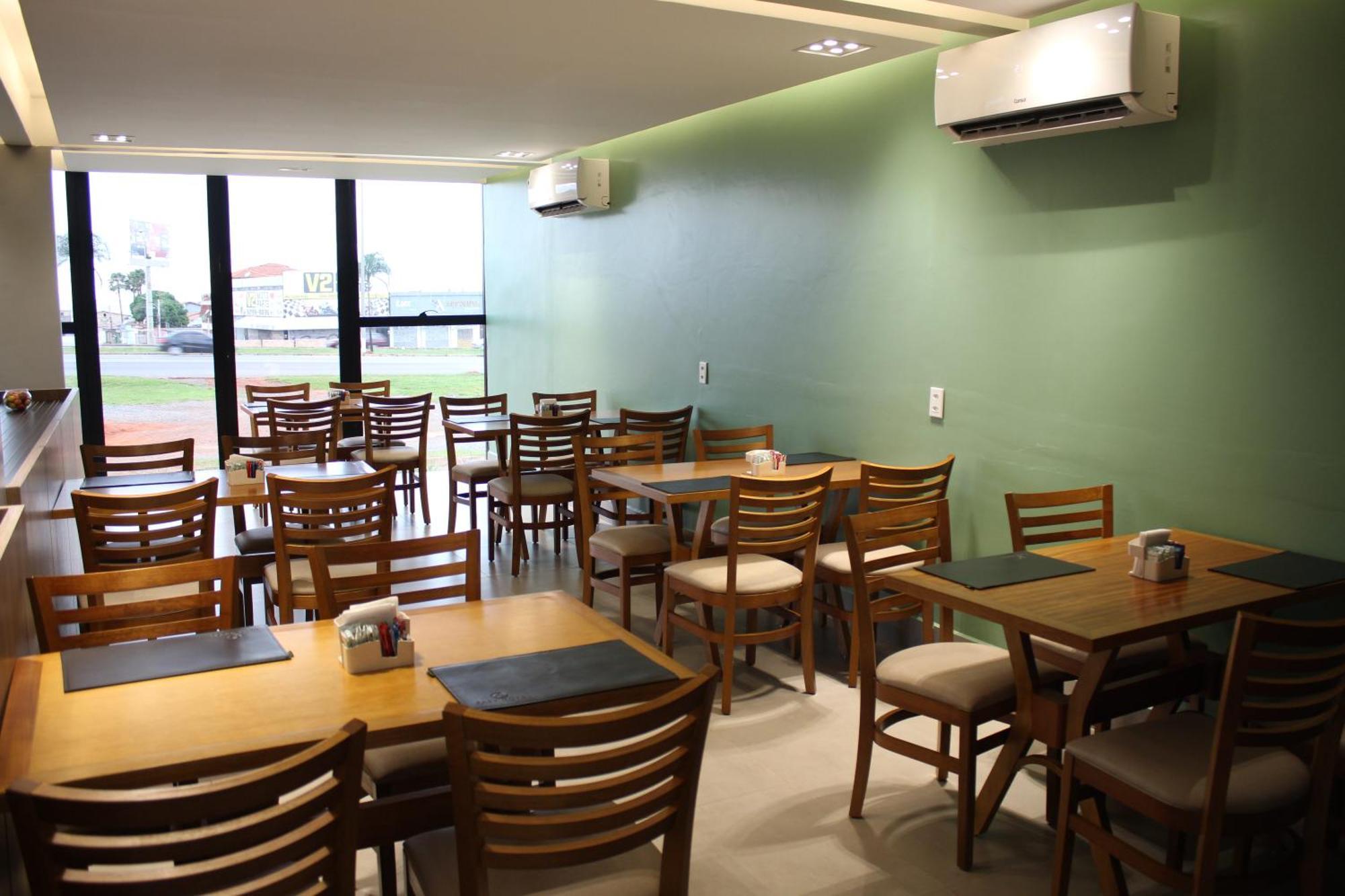 Hotel Park Valparaiso de Goias Екстер'єр фото